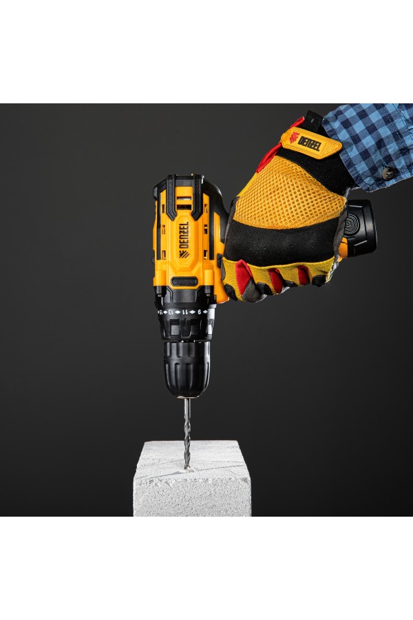 Дрель-шуруповерт аккумуляторная CDL-12CB, Li-Ion, 12 В, 1 акк. Denzel