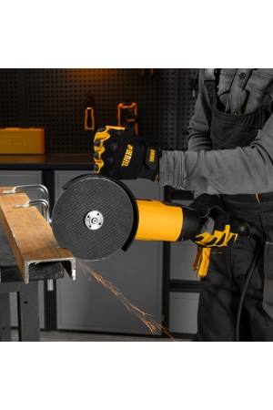 Машина шлифовальная угловая AG180-2000, 2000 Вт, 180 мм, 8500 об/мин Denzel