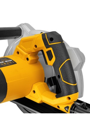 Пила циркулярная CS-210, 1800 Вт, 210 мм Denzel