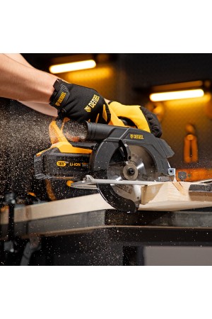 Пила циркулярная аккумуляторная бесщет. CCS-165, 18В Li-Ion Denzel