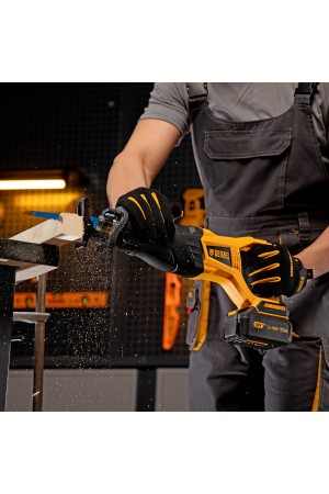 Пила сабельная аккумуляторная бесщет BRC-120-0,  18В Li-Ion Denzel