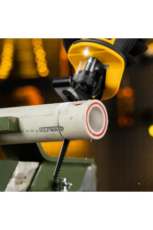 Пила сабельная аккумуляторная RS-180, Li-Ion, 20 В Denzel