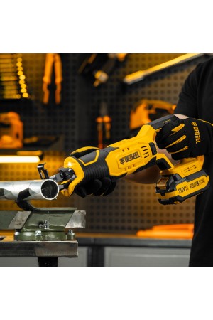 Пила сабельная аккумуляторная RS-180, Li-Ion, 20 В Denzel