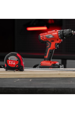 Рулетка Status Magnet fixation,7,5 м х 25 мм,обрезиненный корпус,зацеп с магнитом Matrix