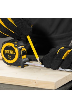 Рулетка 5м х 19мм, автоматич. фиксац., нейлон. покрытие, магнит. зацеп, двухстор. разметка// Denzel