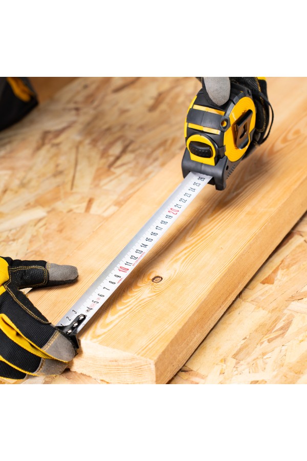 Рулетка 10м х 32мм, автоматич. фиксац., нейлон. покрытие, магнит. зацеп, двухстор. разметка Denzel