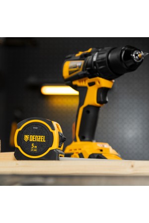 Рулетка 5м х 25мм, двухкомп. корпус, магнитный обрезиненный зацеп// Denzel