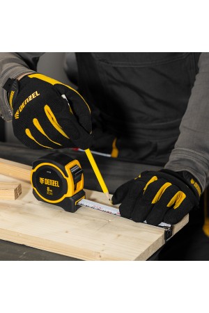 Рулетка 8м х 25мм, двухкомп. корпус, магнитный обрезиненный зацеп// Denzel