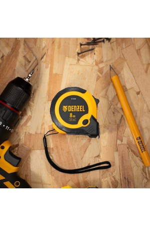 Рулетка 8м х 25мм, двухкомп. корпус, кнопка-пауза// Denzel