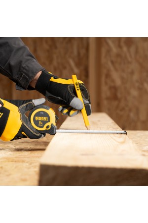 Рулетка 8м х 25мм, двухкомп. корпус, кнопка-пауза// Denzel