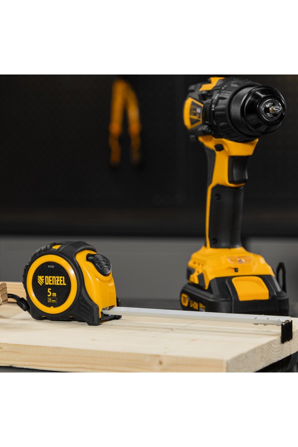 Рулетка 5м х 25мм, обрезиненный корпус, автоматическая фиксация Denzel