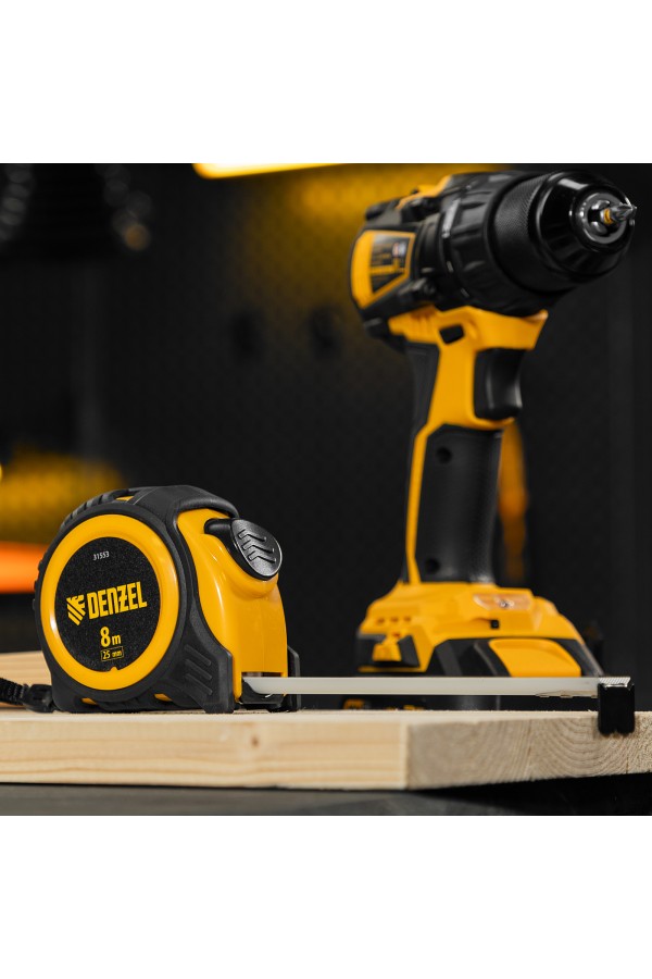 Рулетка 8м х 25мм, обрезиненный корпус, автоматическая фиксация Denzel