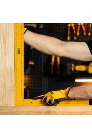 Угольник стальной, 400 х 600 мм// Denzel