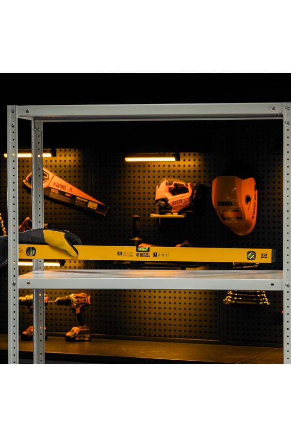 Уровень алюминиевый, магнит, фрезерованный, 3 глазка (1 зеркал.) 0,5 мм/м, 1000 мм Denzel