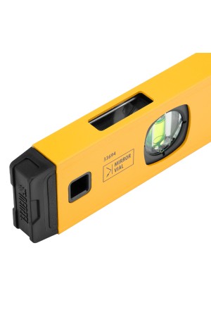 Уровень алюминиевый, магнит, фрезерованный, 3 глазка (1 зеркал.), 0,5 мм/м, 1200 мм Denzel