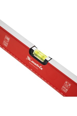 Уровень алюминиевый, фрезерованный, 3 глазка, рукоятки, 1200 мм Matrix