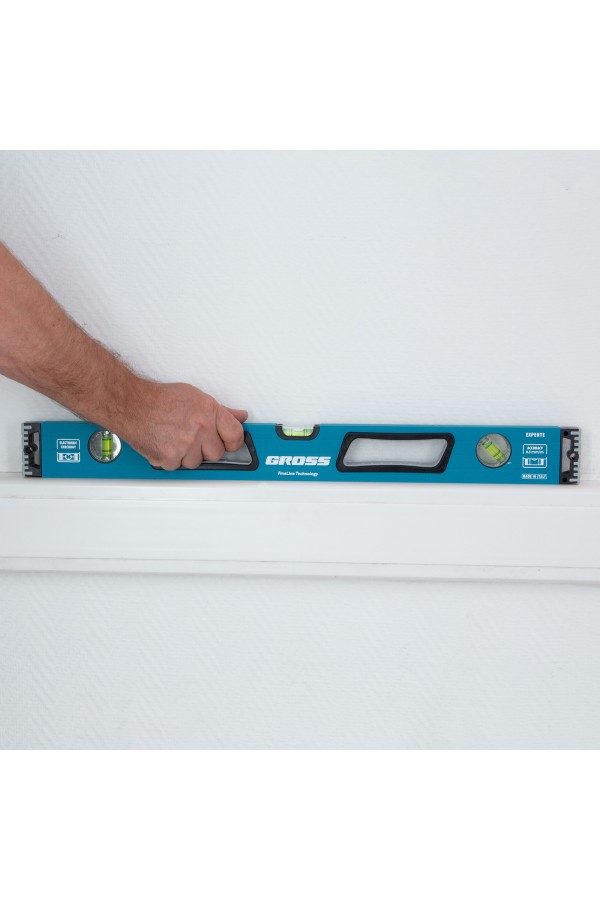 Уровень алюминиевый, 600 мм, усиленный с ударопрочными заглушками, рукоятки, 3 глазка Gross