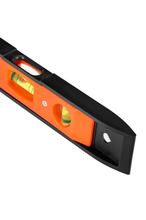 Уровень, 225 мм, 3 глазка, пластмассовый 