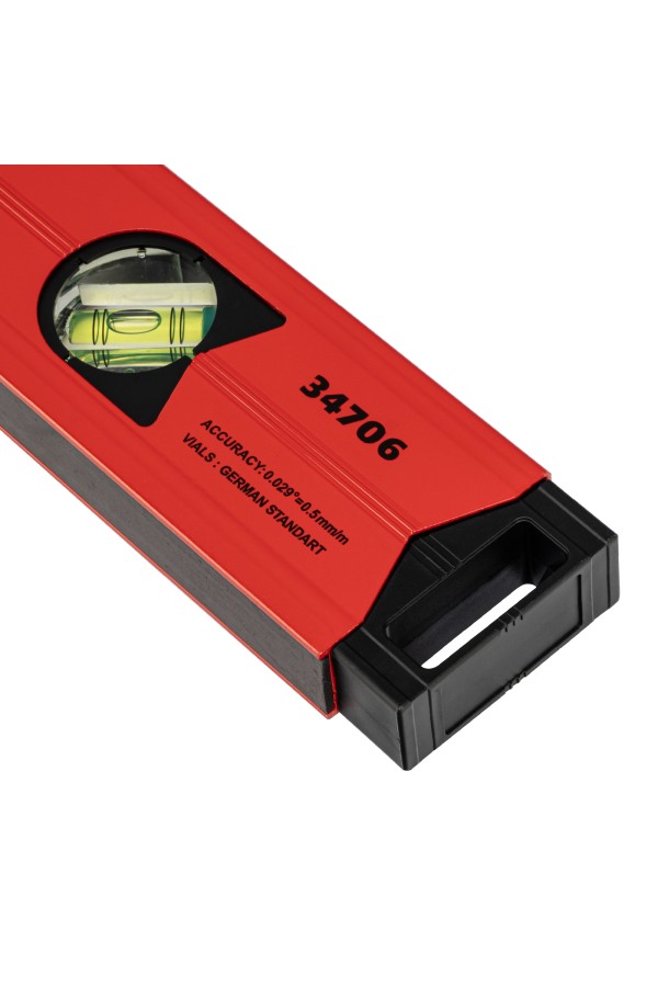 Уровень алюминиевый магнитный, 600 мм, фрезерованный, 3 глазка (1 зеркальный) усиленный Matrix