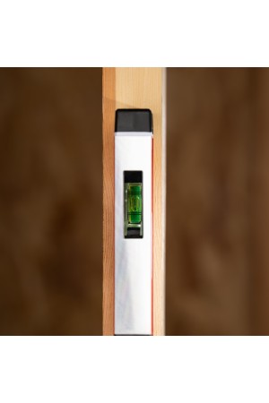 Уровень алюминиевый, магнит, фрезерованный, 3 глазка (1 зеркальный), 400 мм Matrix