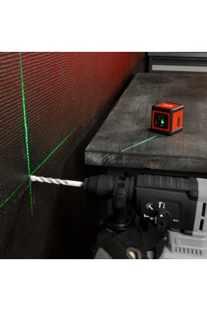 Лазерный уровень XQB GREEN Basic SET, 20 м, зеленый луч, батарейки, резьба 1/4