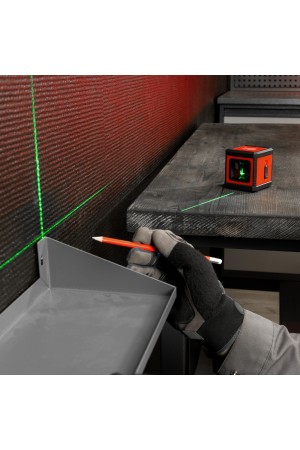 Лазерный уровень XQB GREEN Basic SET, 20 м, зеленый луч, батарейки, резьба 1/4