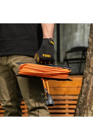 Удлинитель-шнур силовой Garden Series, б/з, ПВС, 20м, 1 розетка, 2 x 1,5 мм, 3 м Denzel