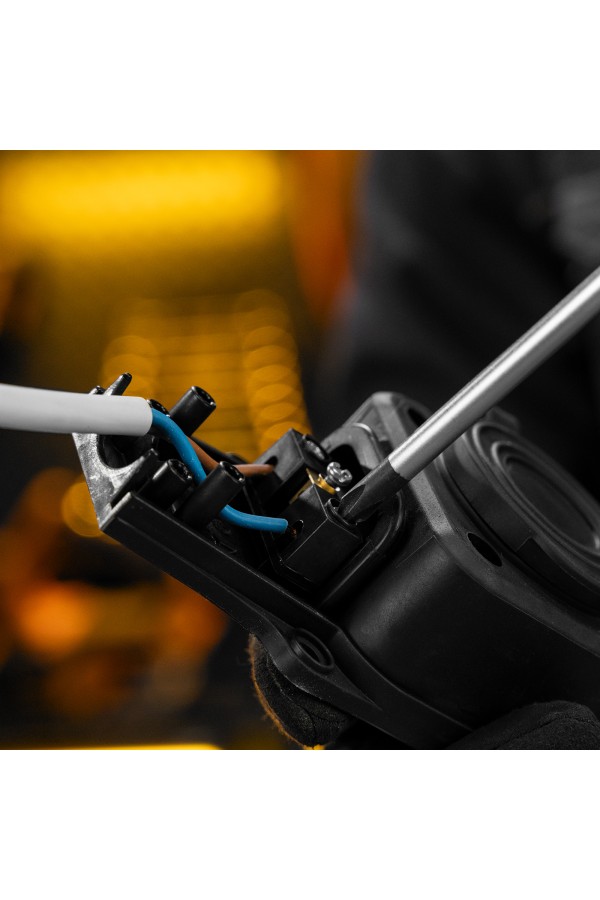 Шнур сетевой Energy Series, ПВС, 3 м, 2 x 1 мм, с неразборной вилкой, белый, Denzel