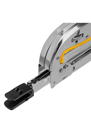Степлер металл., скобы в комплекте, плавная регулировка удара, 2К рукоятка, тип 53, 4-14 мм Denzel
