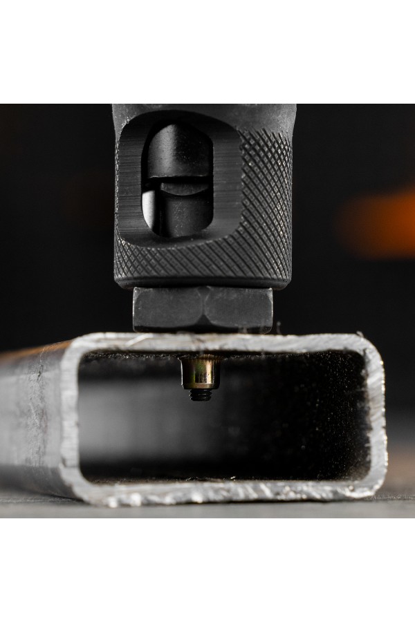 Заклепки резьбовые, стальные, оцинкованные, М3, пластиковый кейс, 200 шт. Denzel