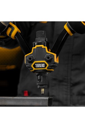 Заклепки резьбовые, стальные, оцинкованные, М4, пластиковый кейс, 140 шт. Denzel