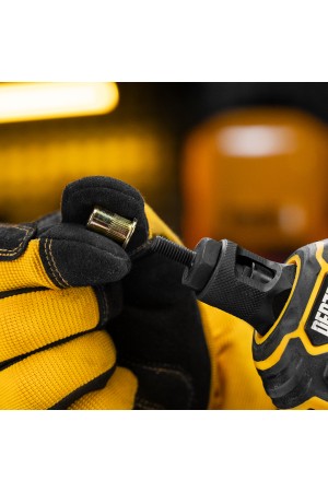 Заклепки резьбовые, стальные, оцинкованные, М6, пластиковый кейс, 70 шт. Denzel