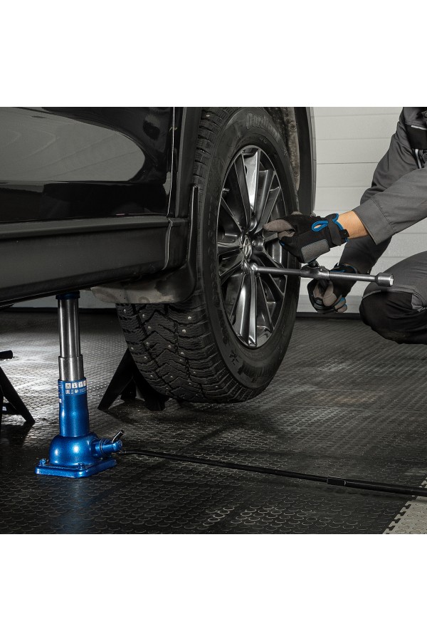 Домкрат механический бутылочный, 2 т, h подъема 210–390 мм, 2 части (домкрат, ручка) Stels