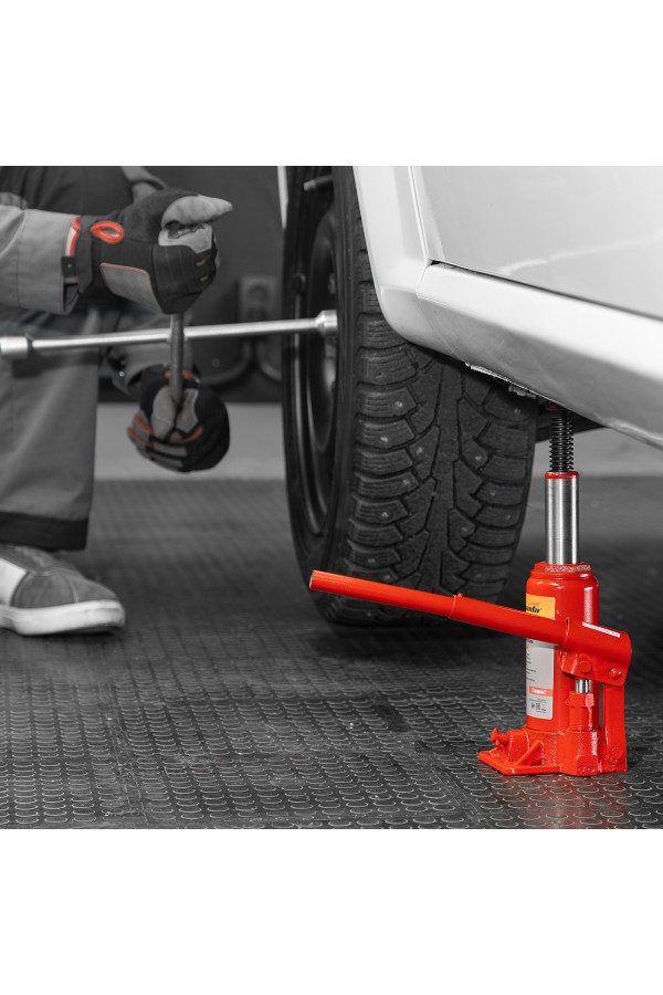 Домкрат гидравлический бутылочный 5 т, h подъема 180-340 мм Sparta Compact