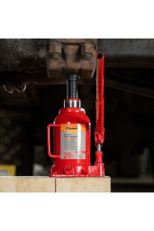 Домкрат гидравлический бутылочный 20 т, h подъема 215-405 мм Sparta Compact