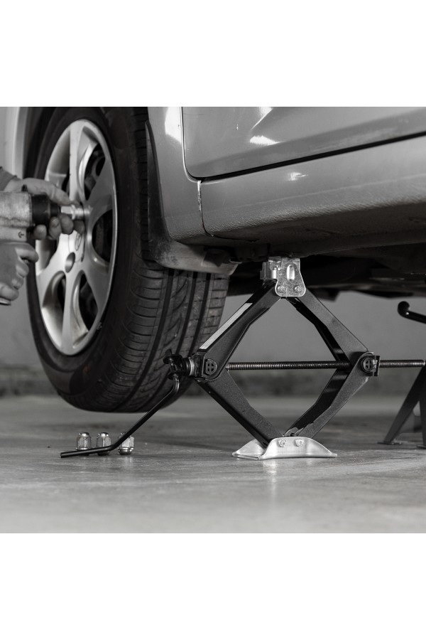 Домкрат ромбический винтовой универсальный ТУ 5.16-469-0213-04, 0,9 т, 100-395 мм Россия