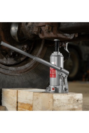 Домкрат гидравлический бутылочный, 8 т, высота подъема 230-457 мм Matrix