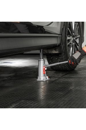 Домкрат гидравлический бутылочный, 3 т, высота подъема 194-372 мм, в пластиковый кейсе Matrix