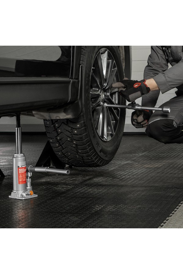 Домкрат гидравлический бутылочный, 2 т, h подъема 181-345 мм, в пластиковом кейсе Matrix