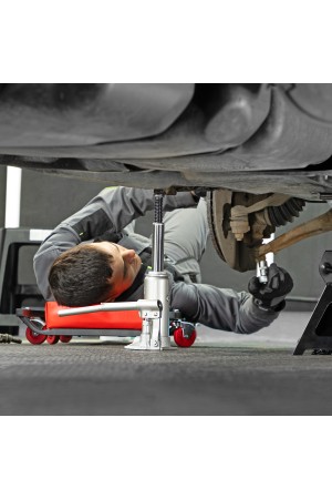 Домкрат гидравлический бутылочный, 4 т, h подъема 194-372 мм, в пластиковом кейсе Matrix