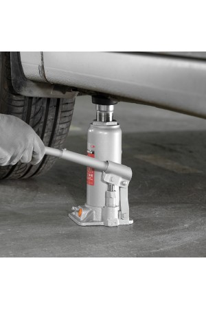 Домкрат гидравлический бутылочный, 6 т, h подъема 216-413 мм, в пластиковом кейсе Matrix