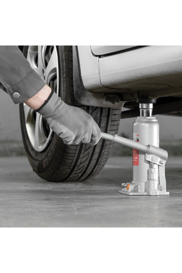 Домкрат гидравлический бутылочный, 6 т, h подъема 216-413 мм, в пластиковом кейсе Matrix