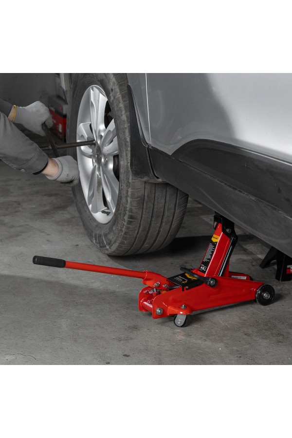 Домкрат гидравлический подкатной, 2 т, h подъема 125-300 мм, в пластиковом кейсе Sparta