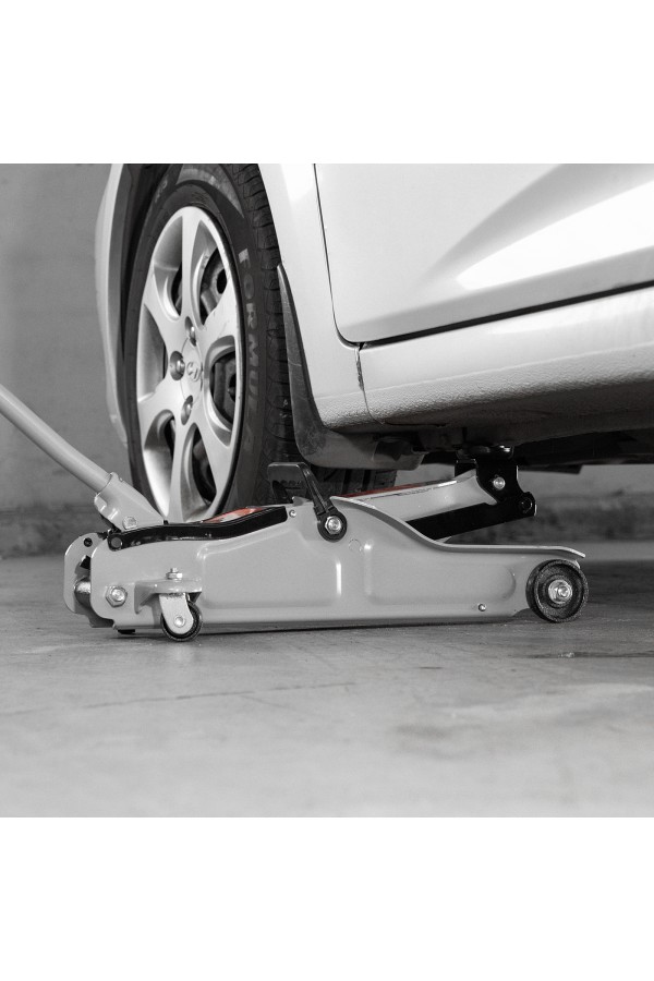 Домкрат гидравлический подкатной 2 т в пластиковом кейсе 85-330 мм. Low Profile Matrix