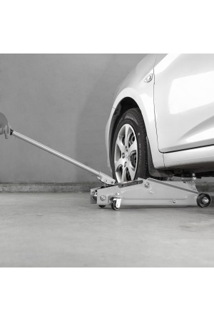 Домкрат гидравлический подкатной, 3 т, высота подъема 130-410 мм, поворотная ручка Matrix