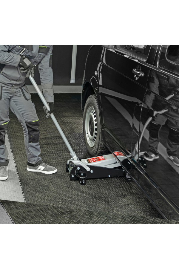 Домкрат гидравлический подкатной, 3.5 т, высота подъема 145-490 мм, с педалью Matrix