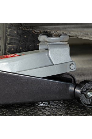 Домкрат гидравлический подкатной, 3.5 т, высота подъема 145-490 мм, с педалью Matrix