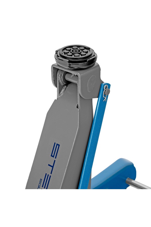 Домкрат гидравлический подкатной в пластиковом кейсе, 2 т, Low Profile, 80-380 мм Stels