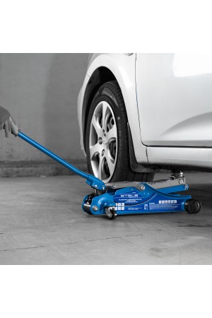 Домкрат гидравлический подкатной, поворотная рукоятка, 2 т, Low Profile, 100-350 мм Stels