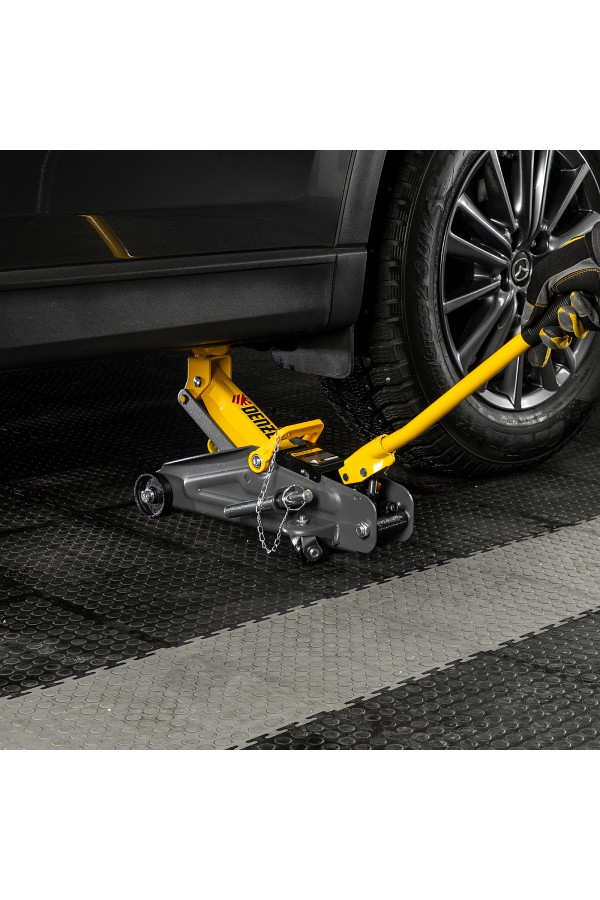 Домкрат гидравлический подкатной с фиксатором, 2 т, 130-330 мм, в кейсе Denzel